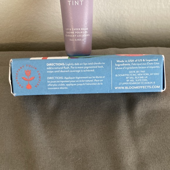 Bloomeffects Tulip Tint Lip & Cheek Balm in Crispa Coral | NIB | Bloom Effects - Picture 3 of 3